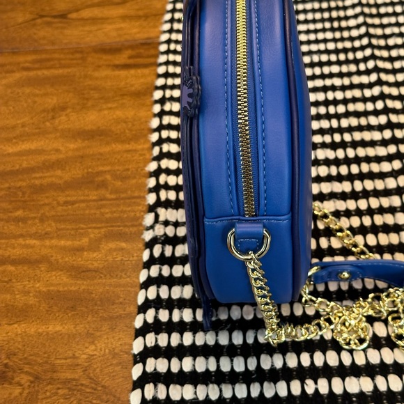 Wamer Bros Willy Wonka Chocolate Factory Violet Beauregarde Blueberry Crossbody - Picture 9 of 16